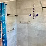 Sea View For Family And Friends -почивка с изглед към морето за семейство и приятели Apartment *