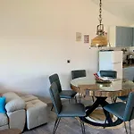 Sea View For Family And Friends -почивка с изглед към морето за семейство и приятели Apartment Aheloy