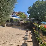 Sea View For Family And Friends -почивка с изглед към морето за семейство и приятели أهيلوي