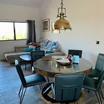 Sea View For Family And Friends -почивка с изглед към морето за семейство и приятели شقة *