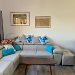 Apartment Sea View For Family And Friends -почивка с изглед към морето за семейство и приятели