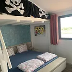 Sea View For Family And Friends -почивка с изглед към морето за семейство и приятели