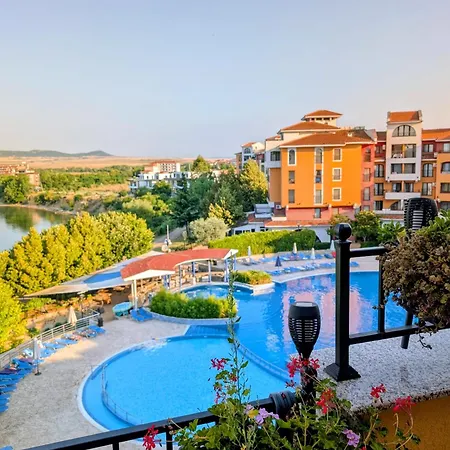 Sea View For Family And Friends Aheloy, Near Sunny Beach-почивка с изглед към морето за семейство и приятели ахелой, близо до слънчев бряг 아파트 *