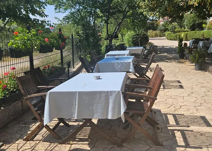 Sea View For Family And Friends -почивка с изглед към морето за семейство и приятели