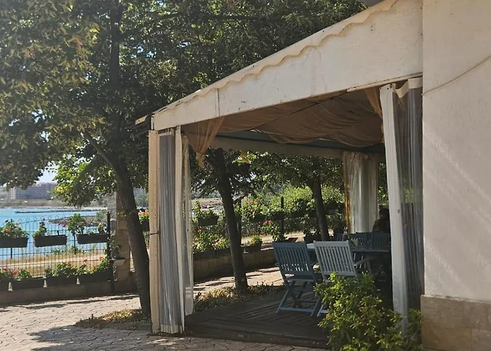 Seaview - черноморска почивка Apartment Aheloy